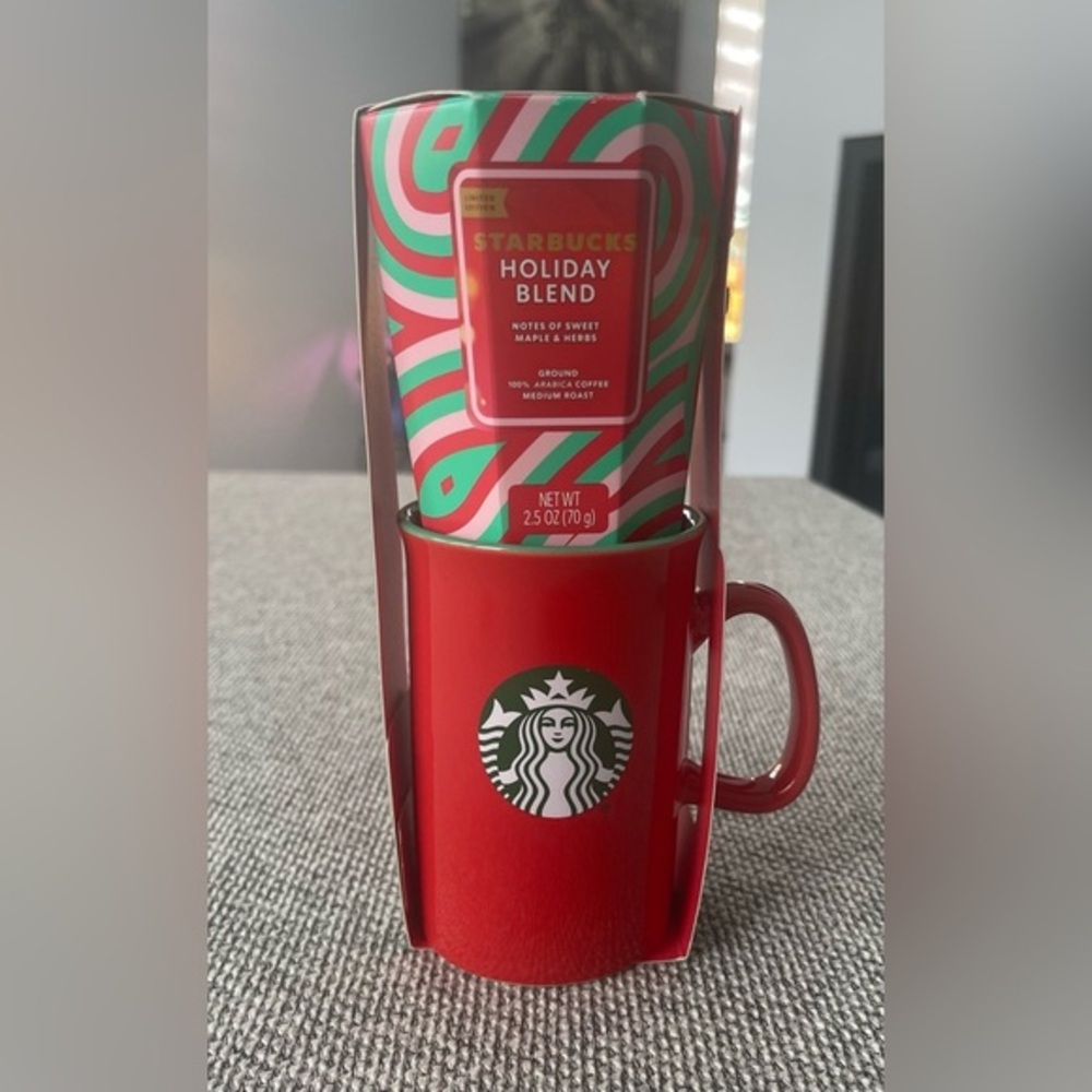 Starbucks Holiday Blend Coffee and Mug Set- Red & Green Mug
